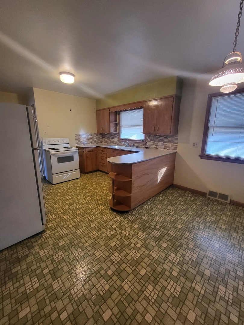 1505 E Elm Street