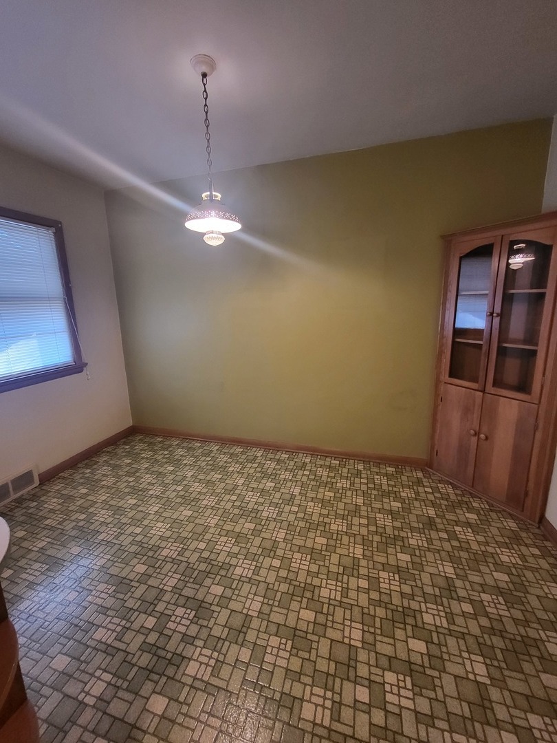 1505 E Elm Street