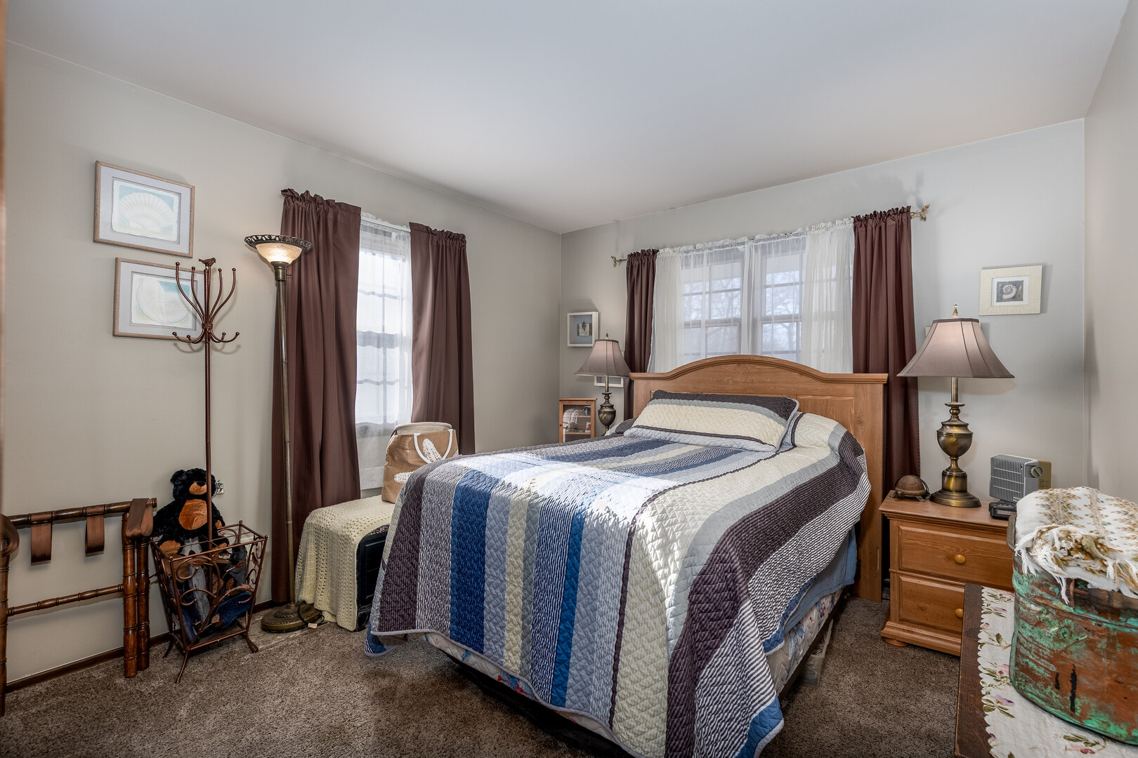 27 Oakbrook Drive