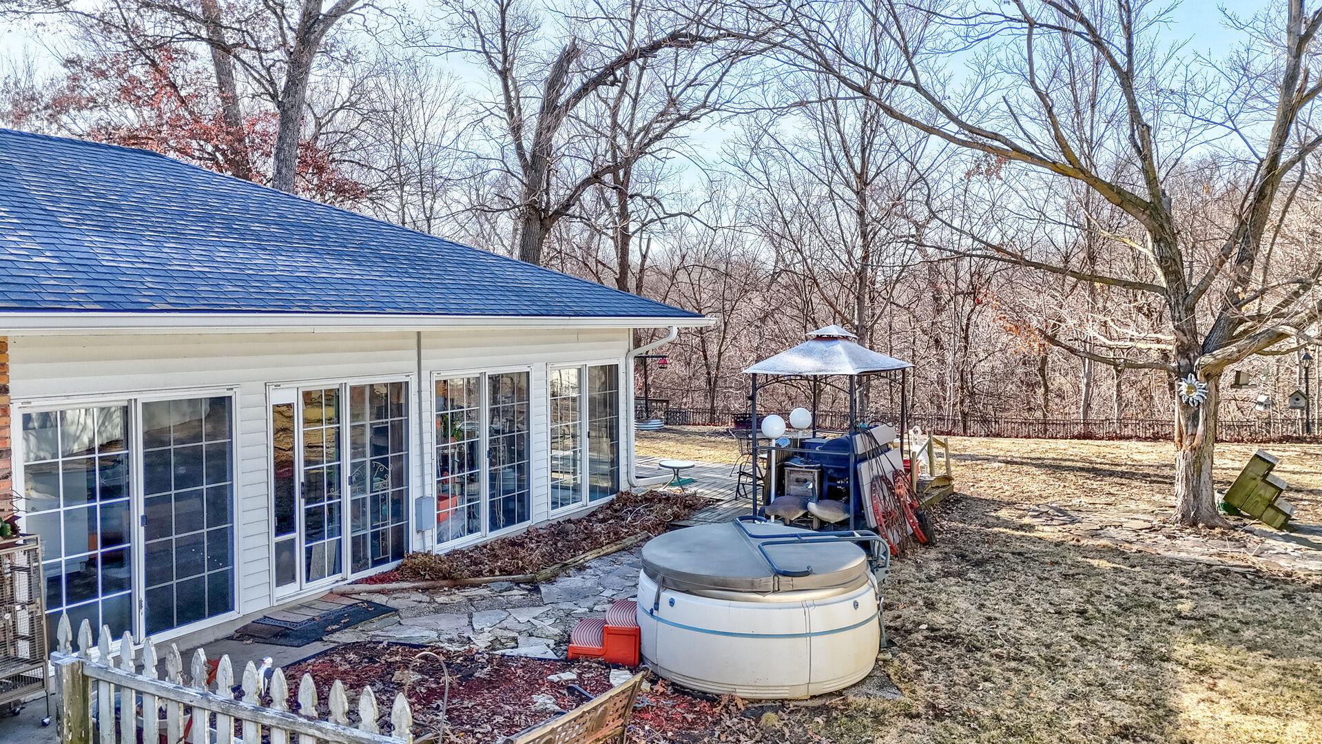 27 Oakbrook Drive