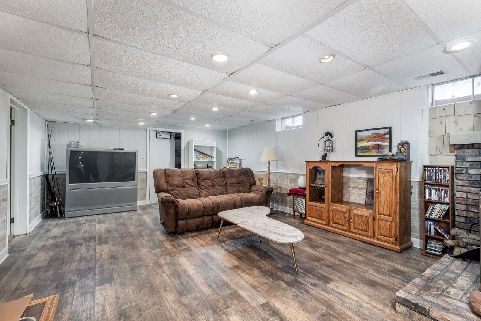27 Oakbrook Drive