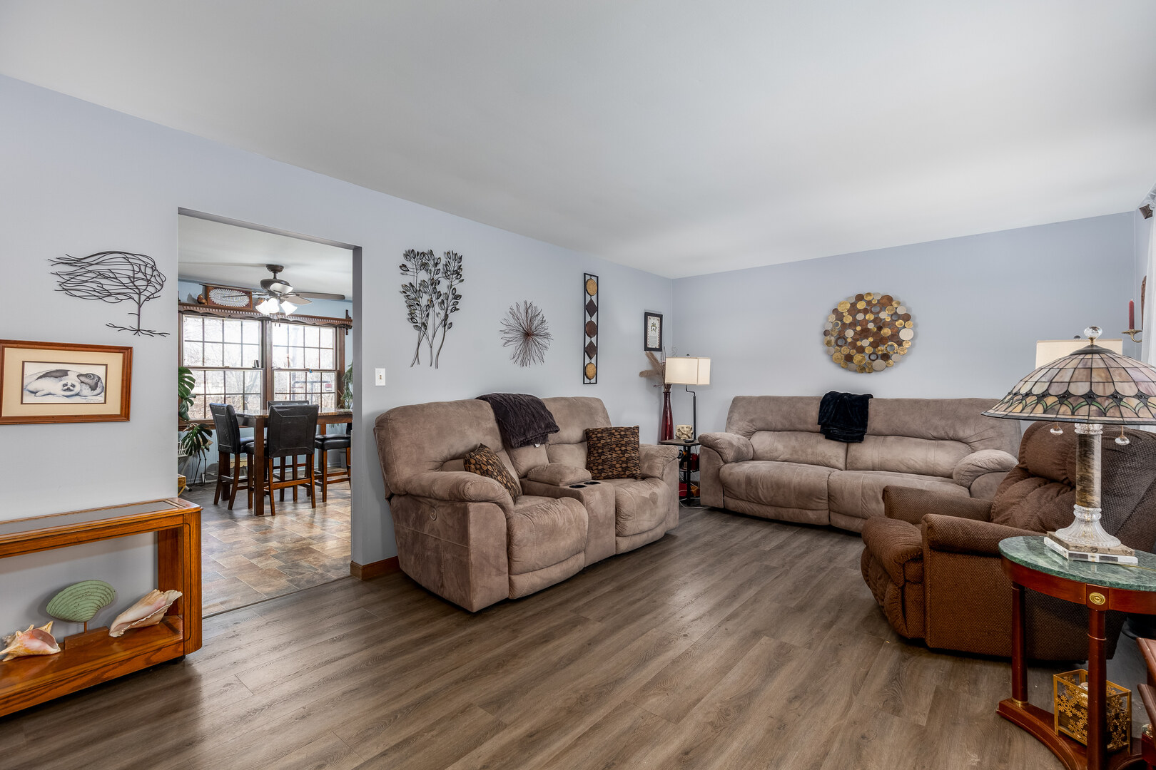 27 Oakbrook Drive
