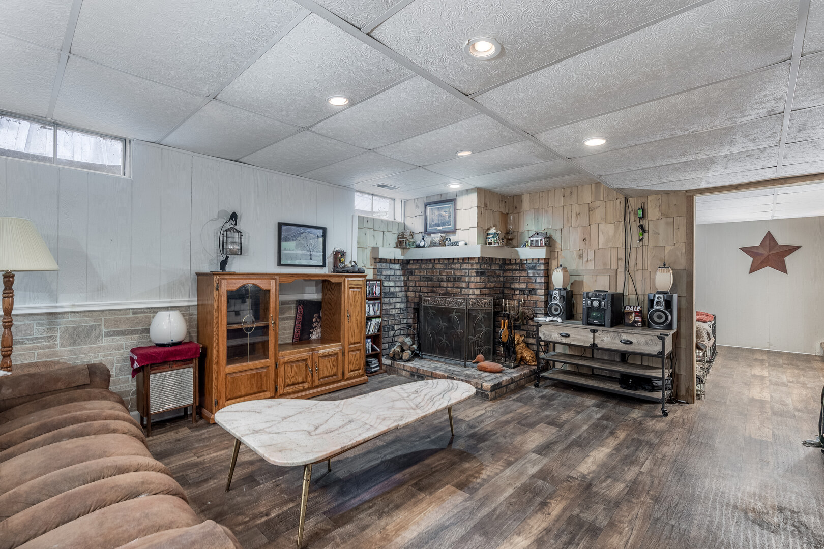27 Oakbrook Drive