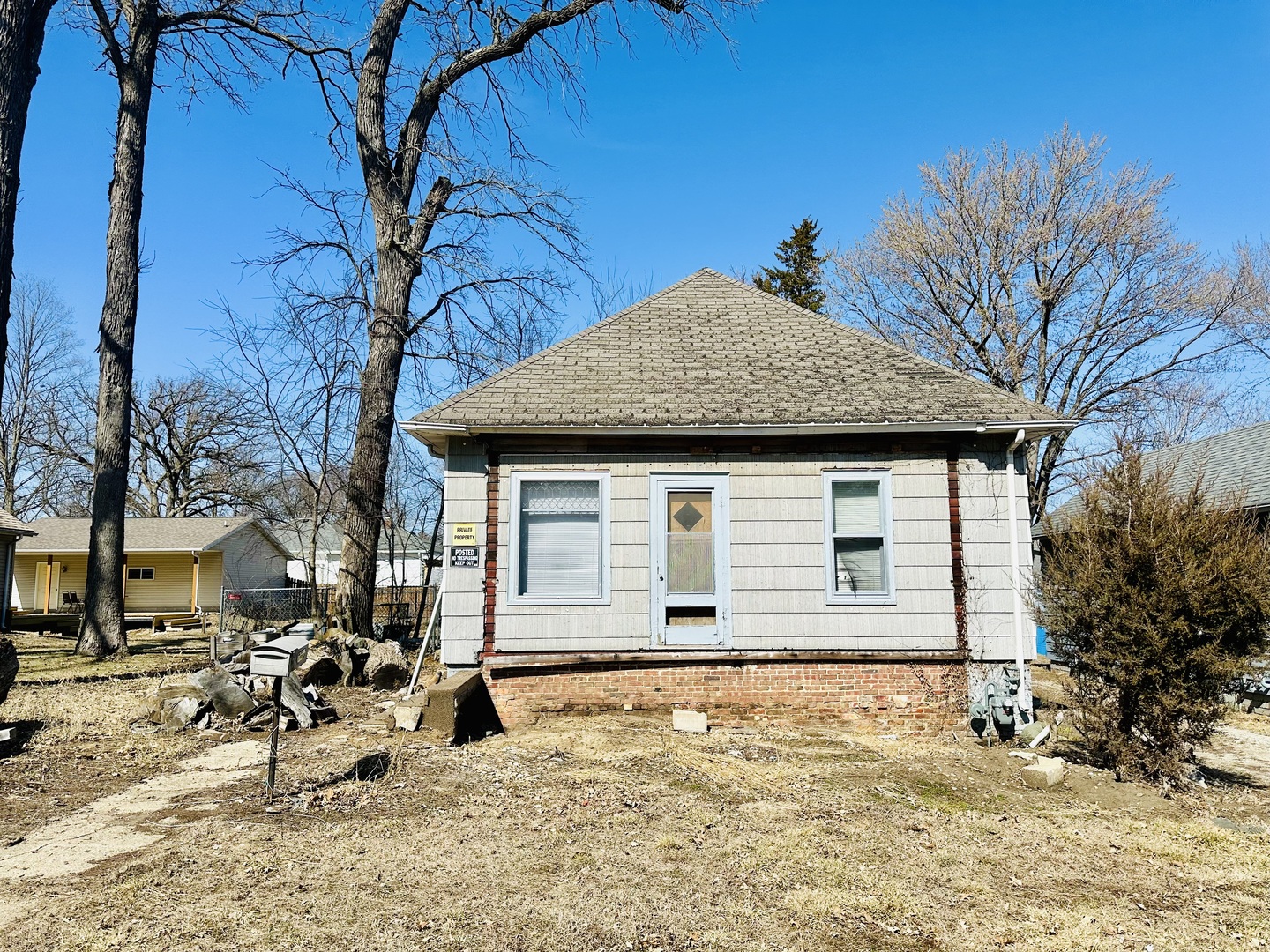 708 W Bridge Street