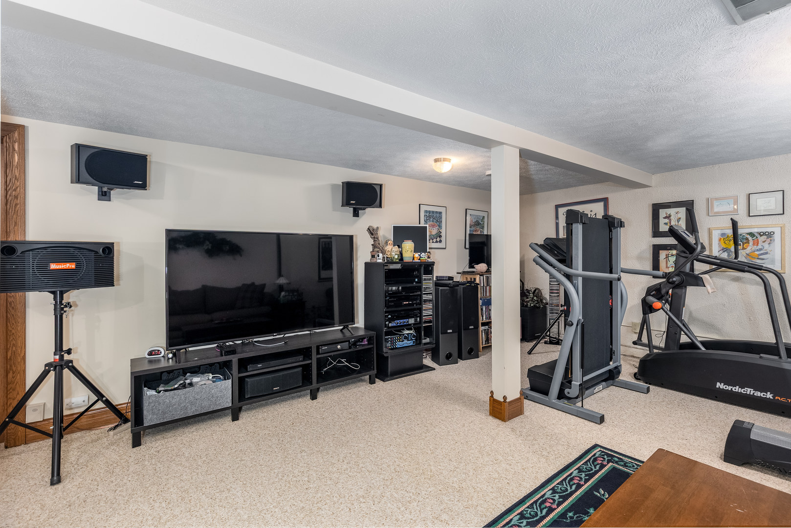 4 Schmitt Drive