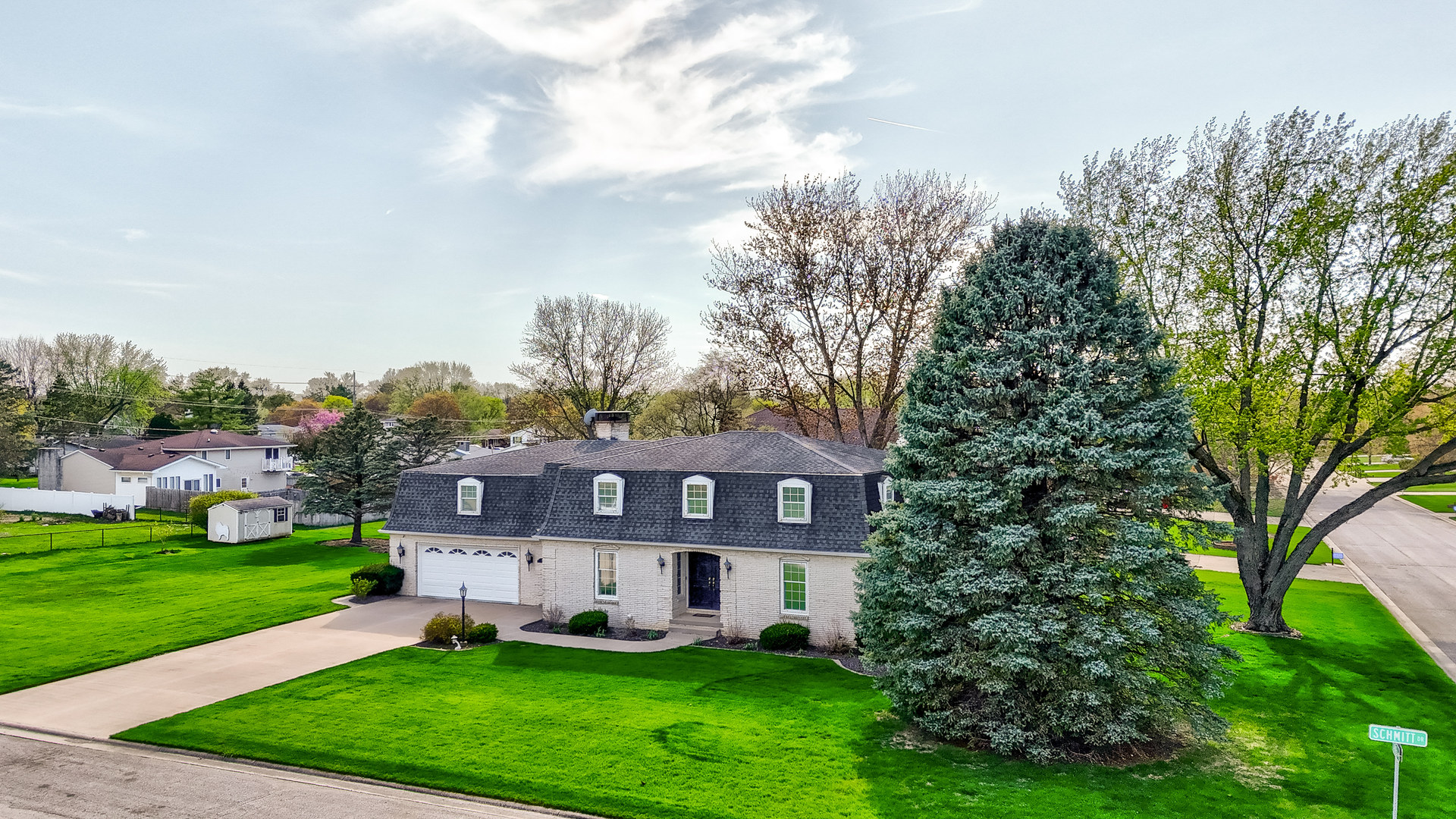 4 Schmitt Drive