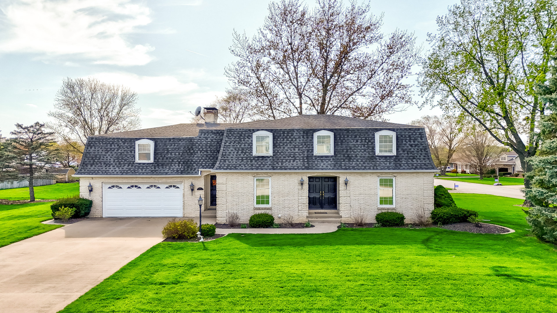 4 Schmitt Drive