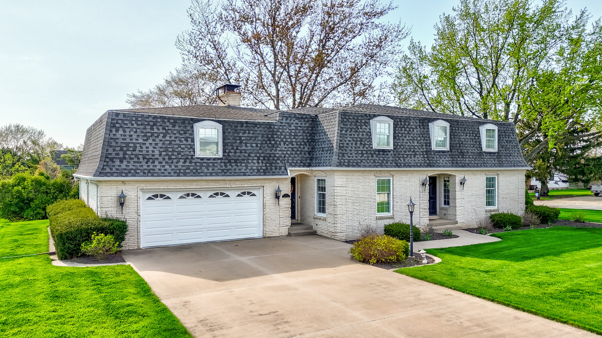 4 Schmitt Drive