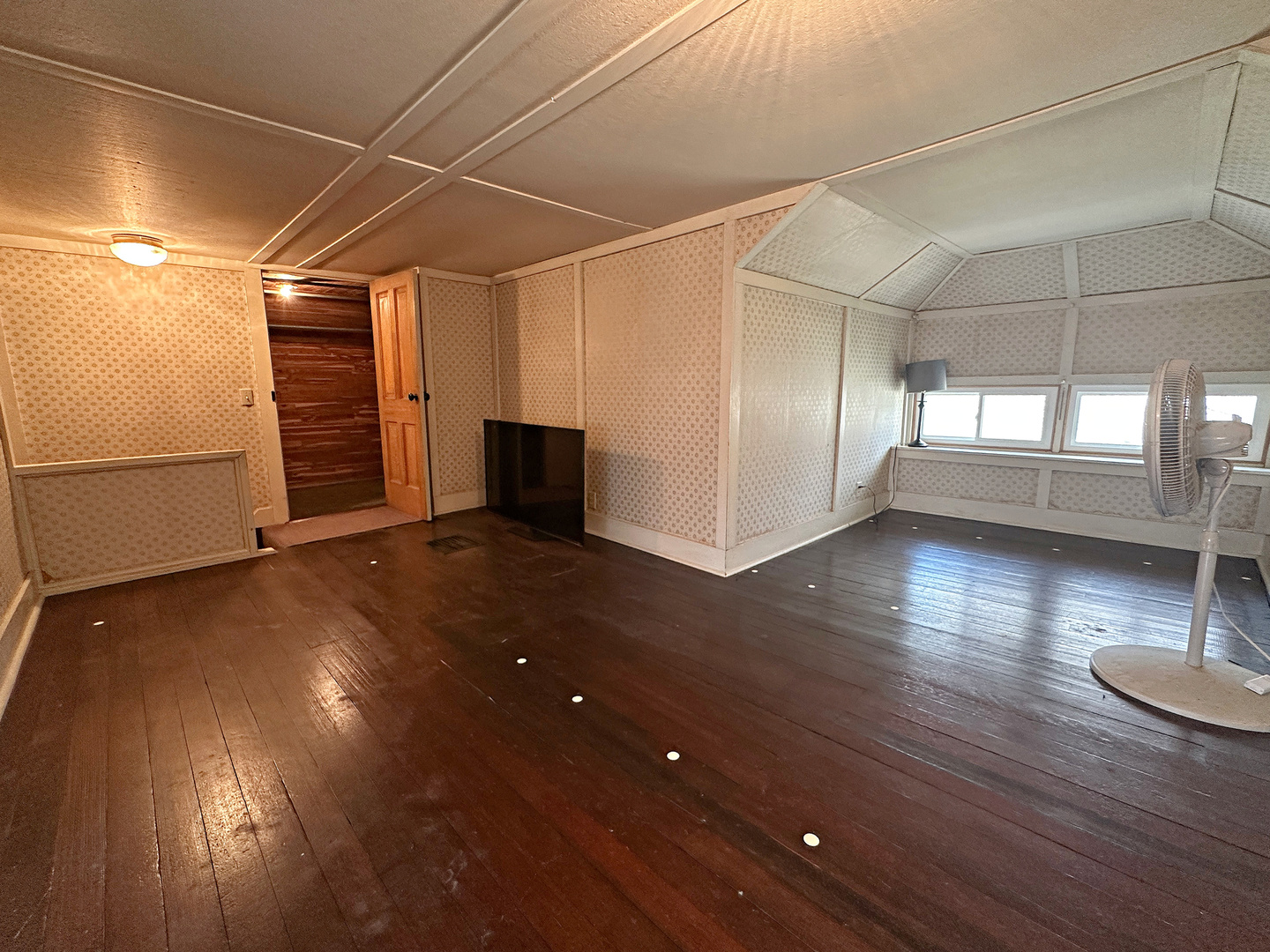 416 S Walnut Street