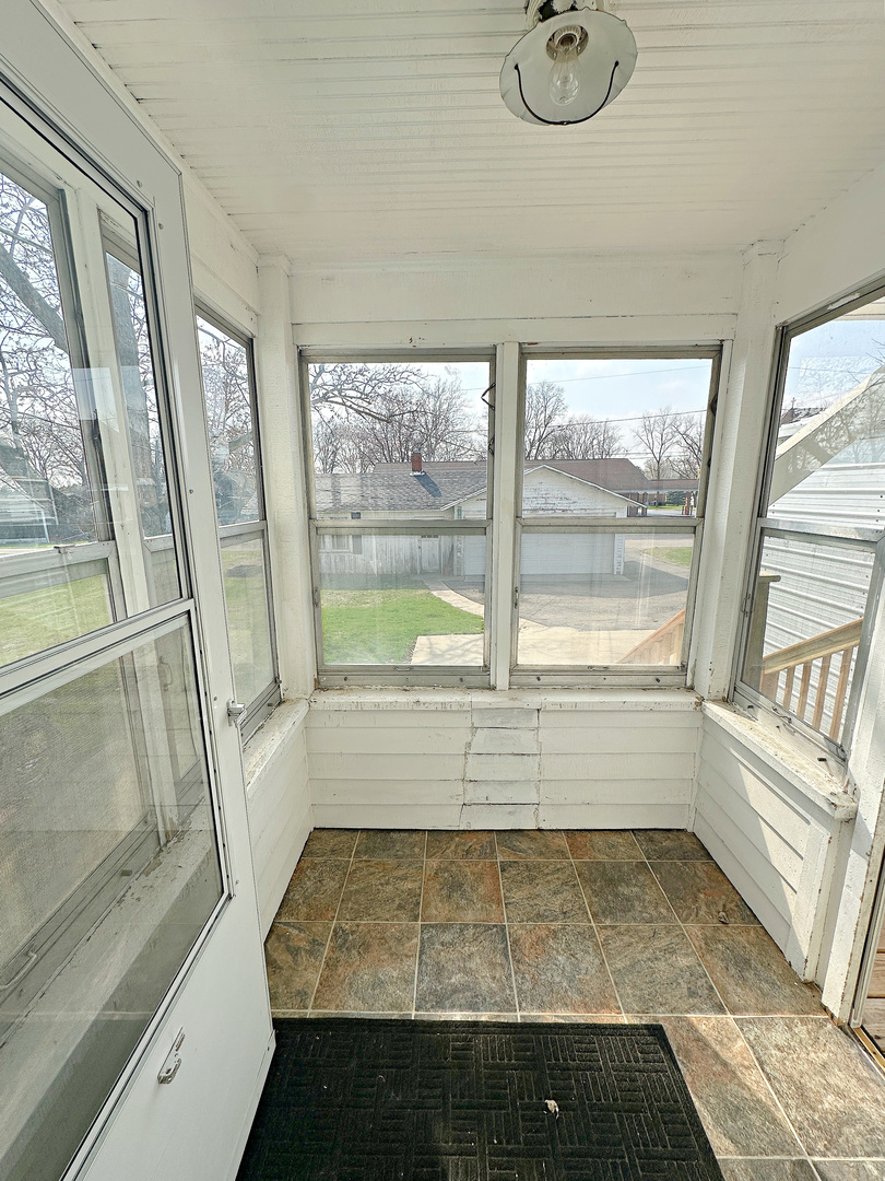 416 S Walnut Street