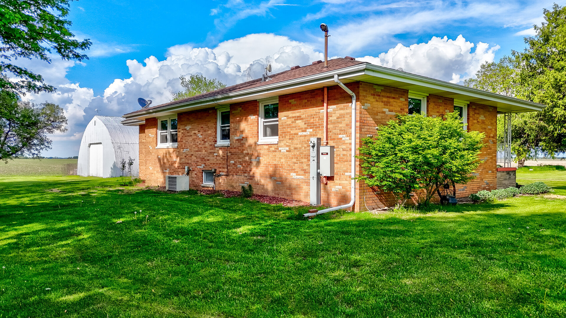 2651 E 2900 North Road