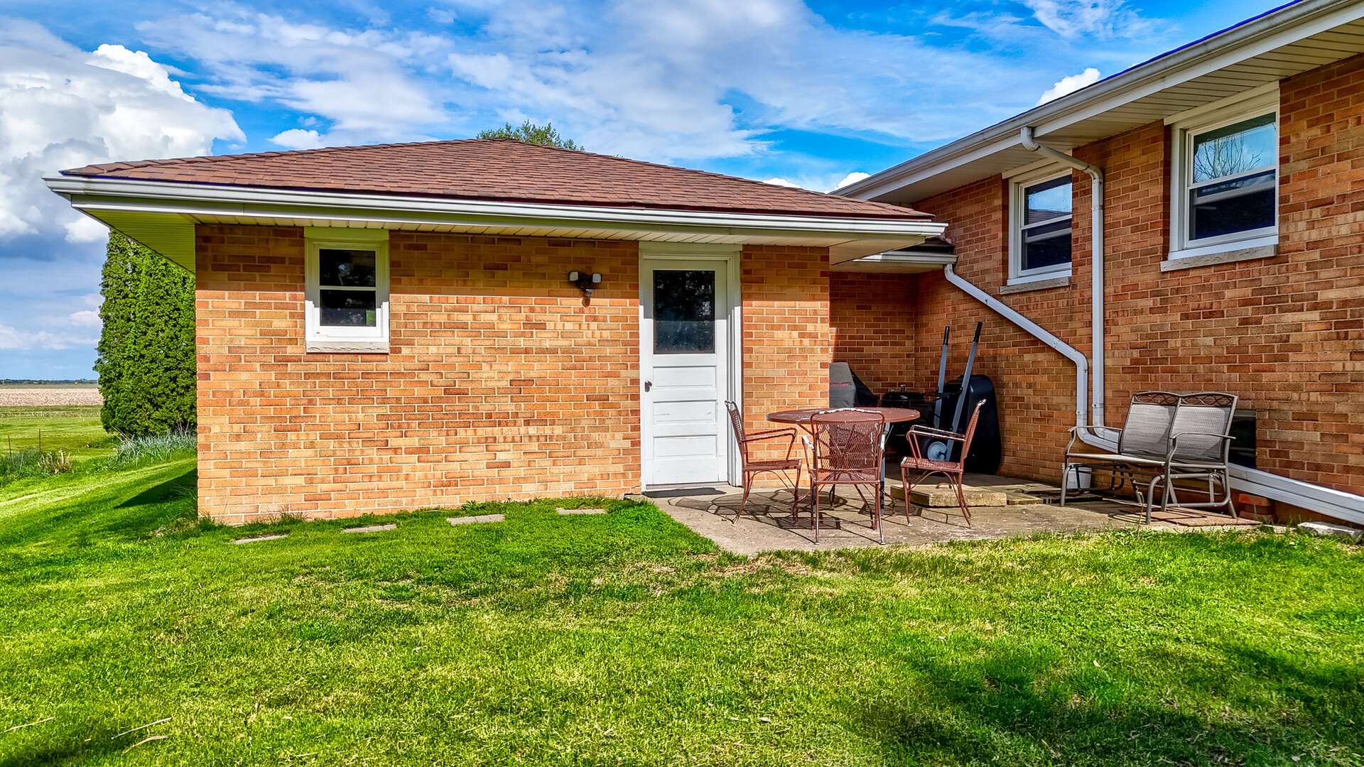 2651 E 2900 North Road