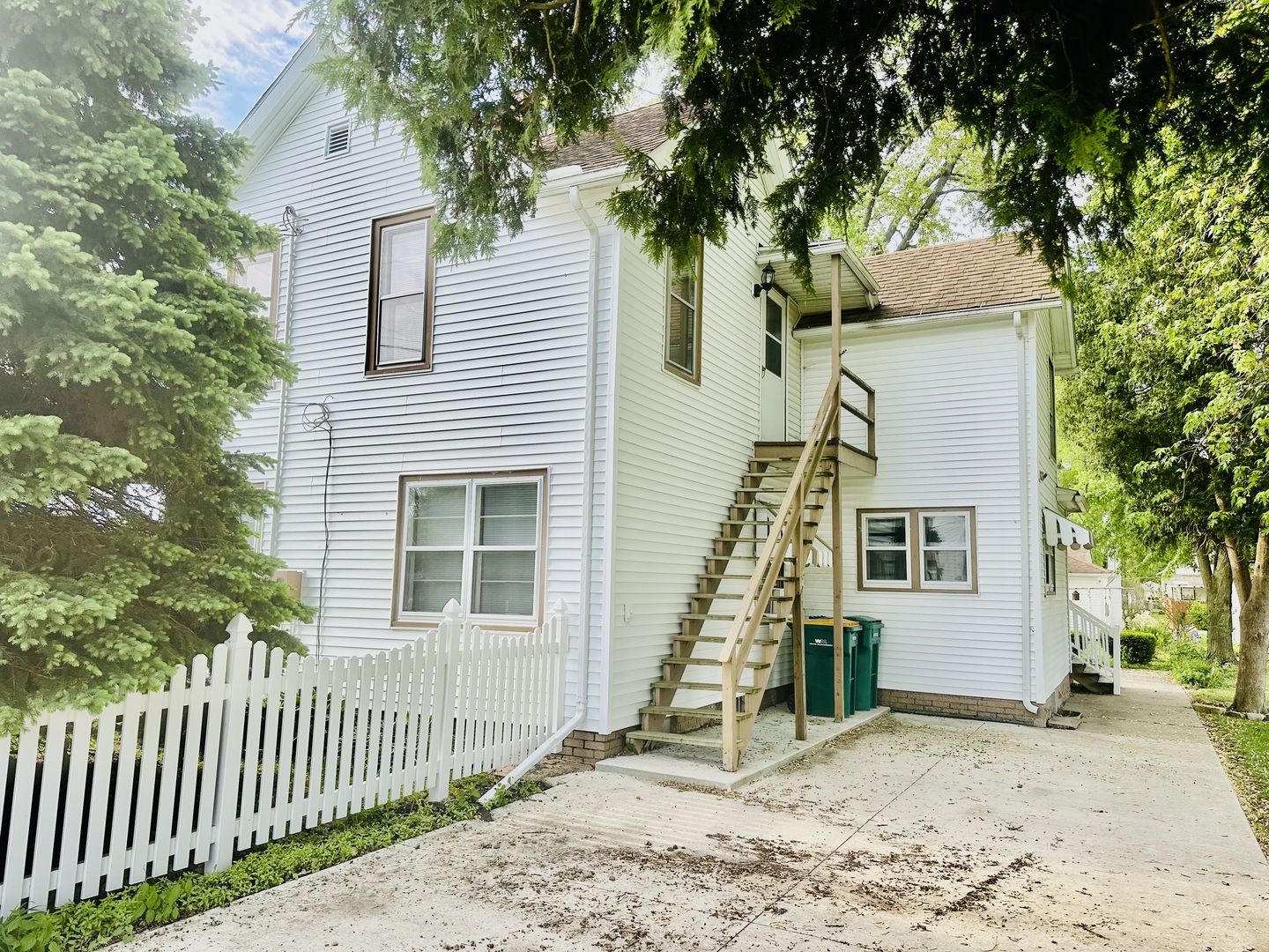 1115 E Wilson Street