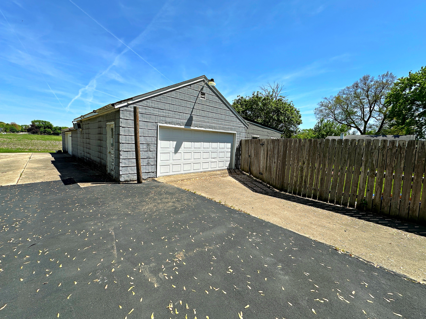 925 N Otter Creek Road