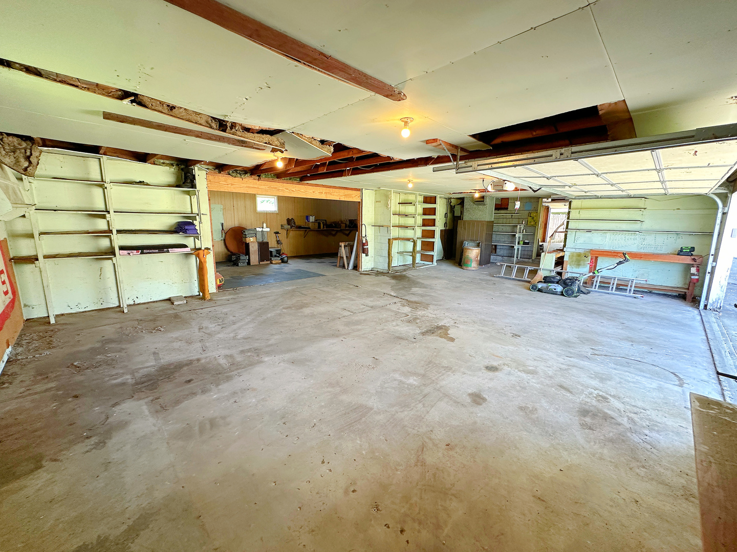 925 N Otter Creek Road