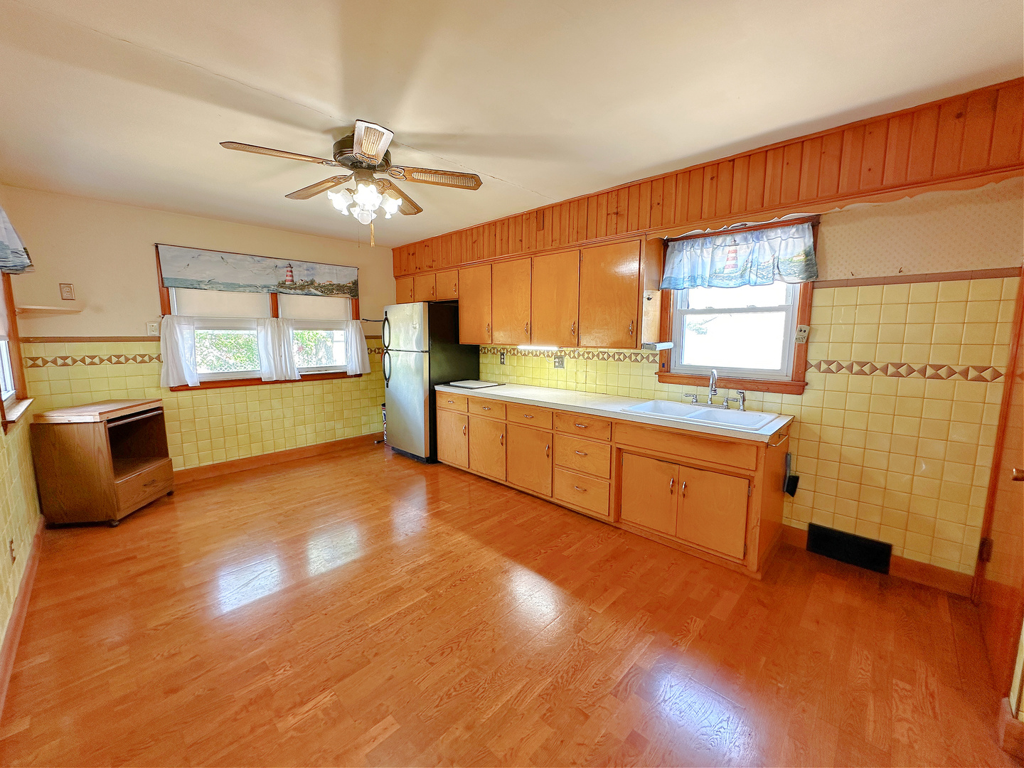 925 N Otter Creek Road