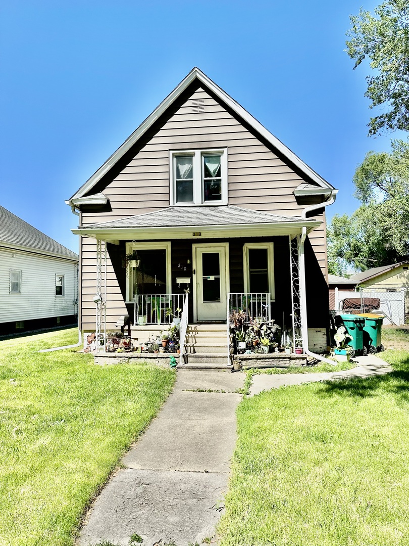 210 N Colorado Avenue
