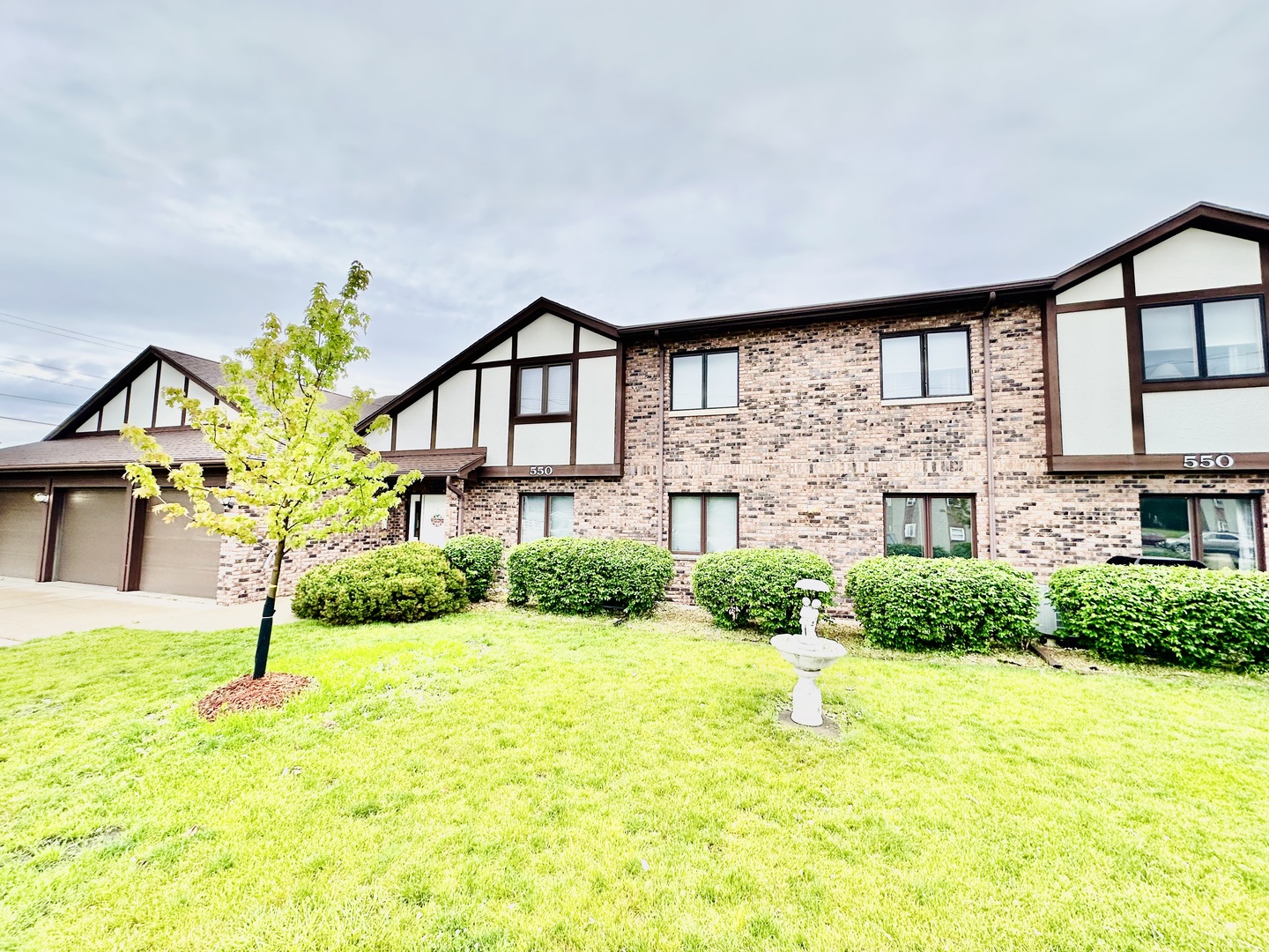 550 Golf Road Unit: 1B