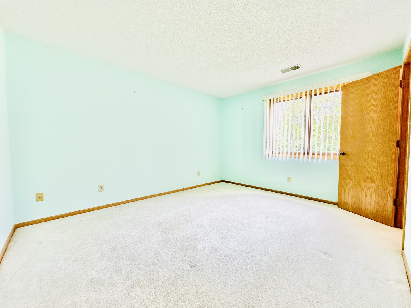 550 Golf Road Unit: 1B