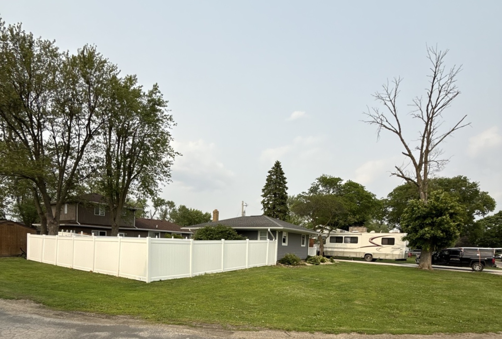 95 Manhattan Drive