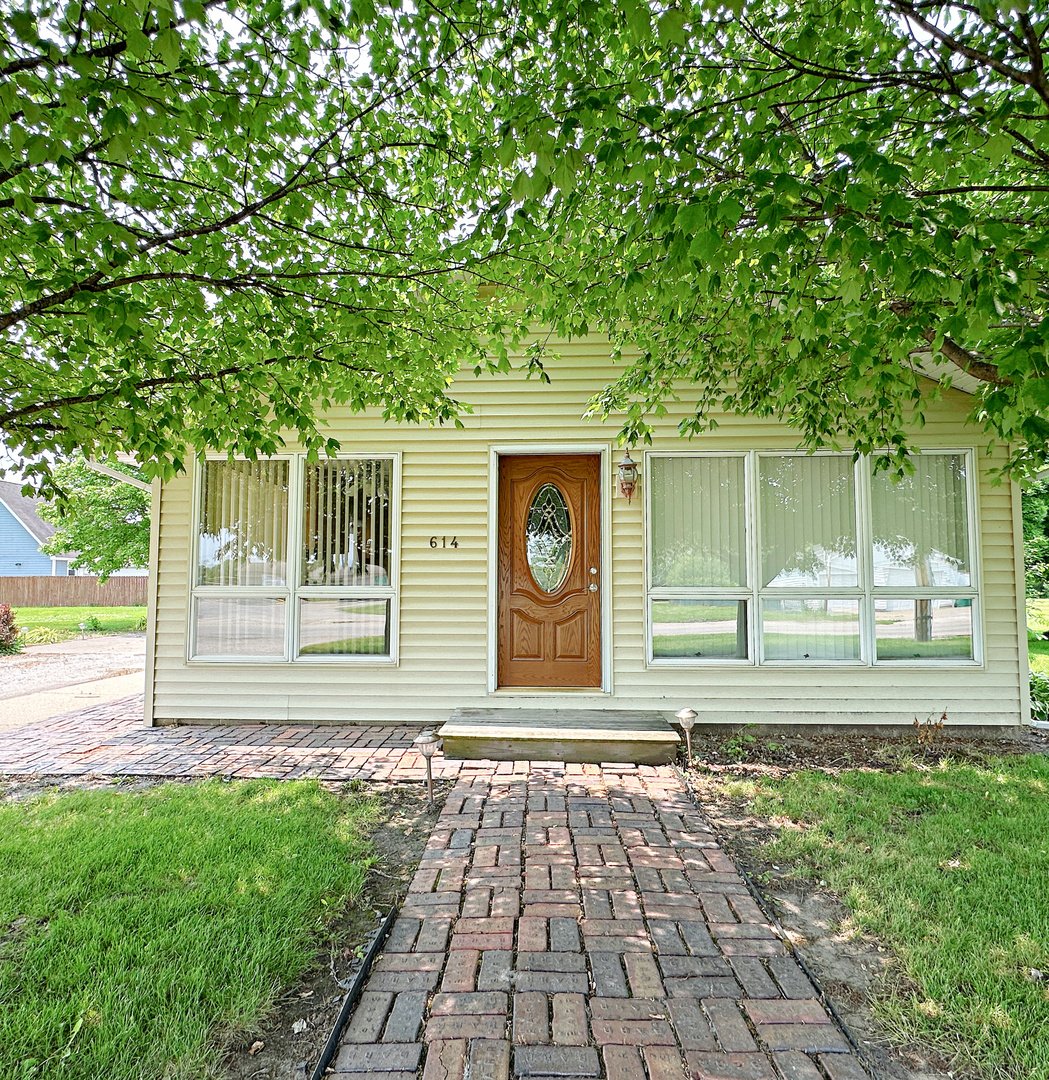 614 Powell Street