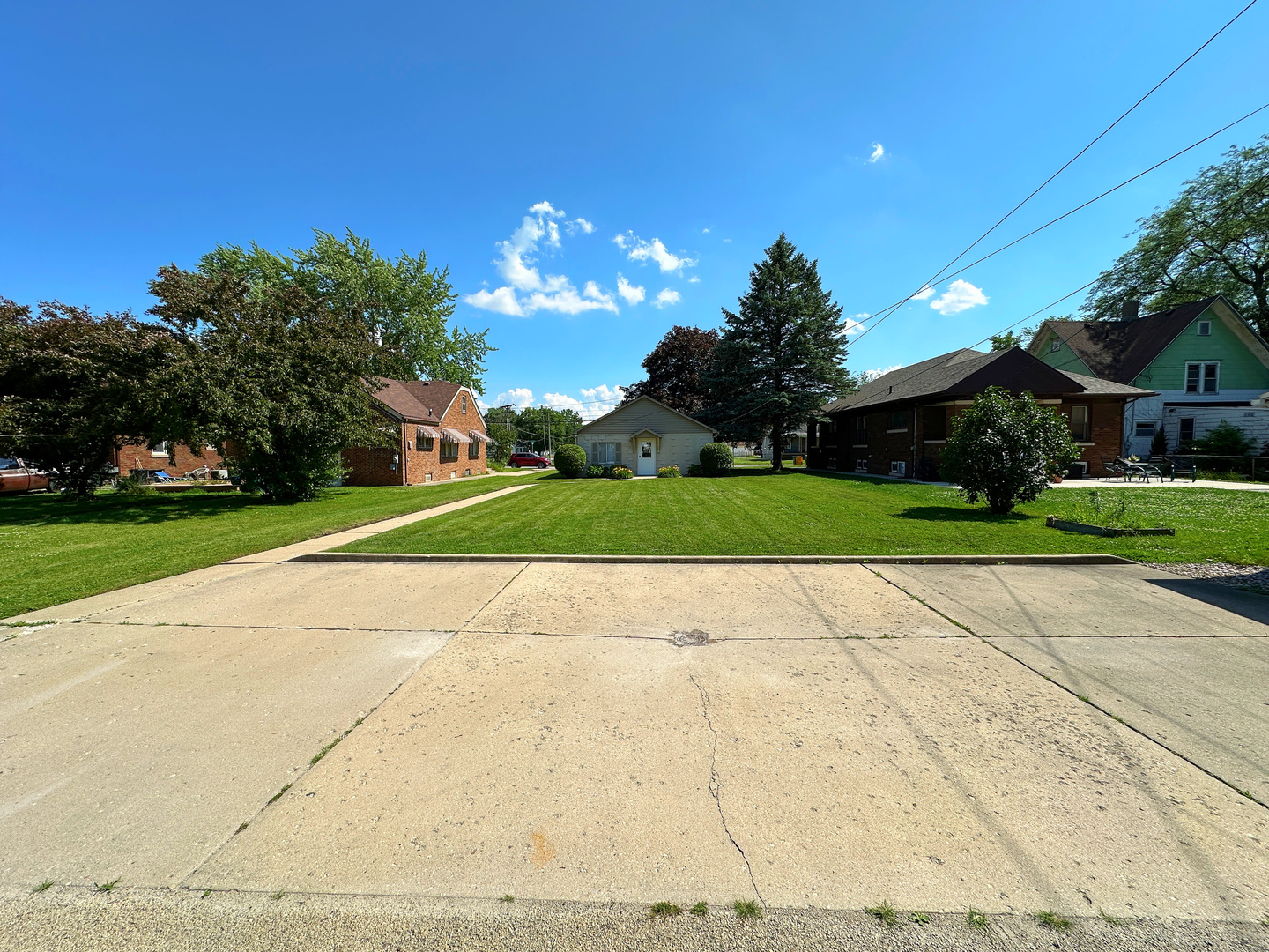 1124 E Main Street