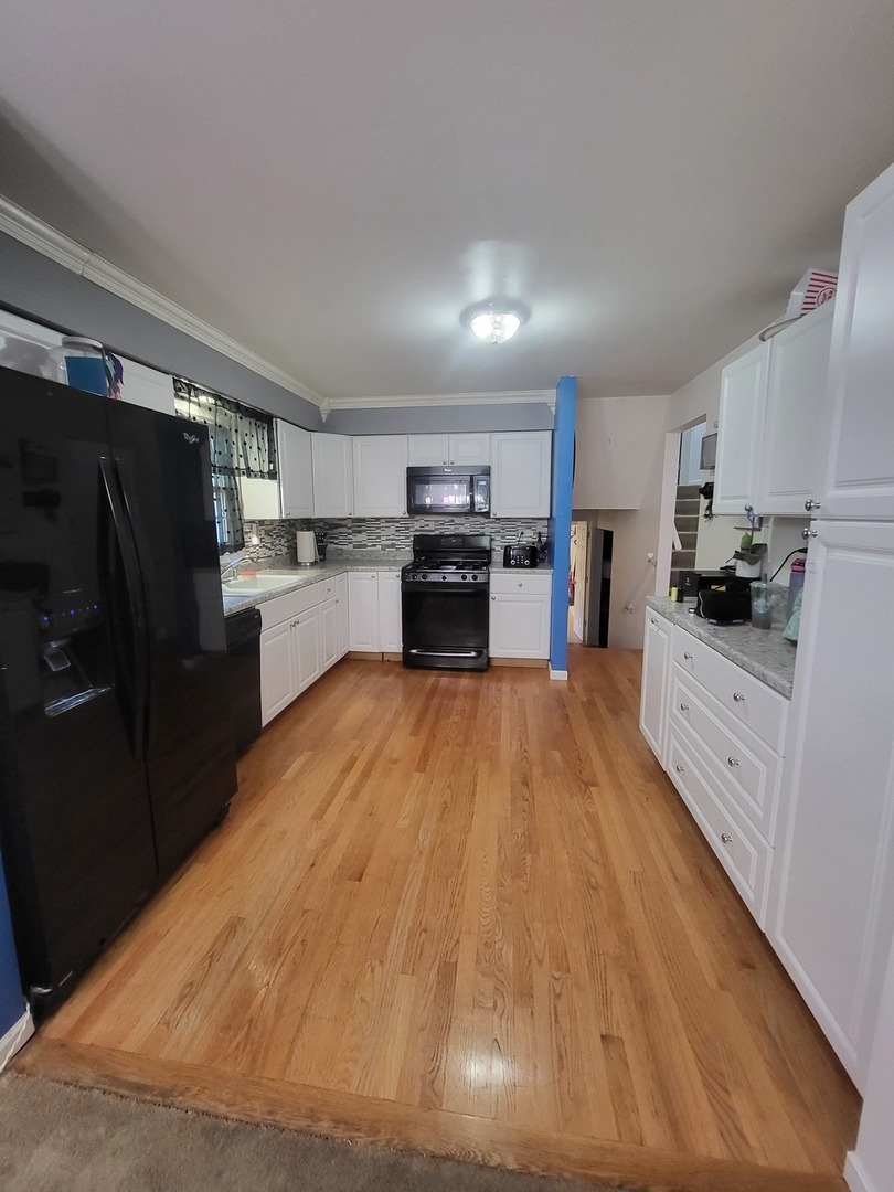604 Parkshore Drive
