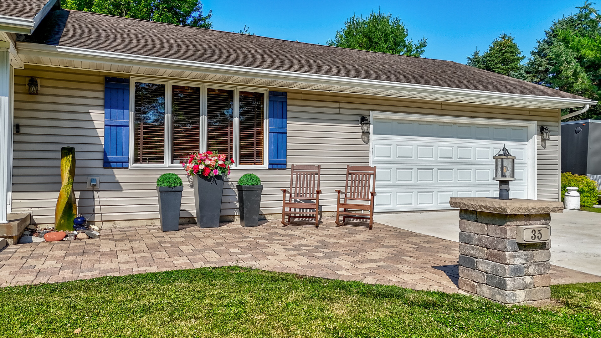35 Burr Oak Drive