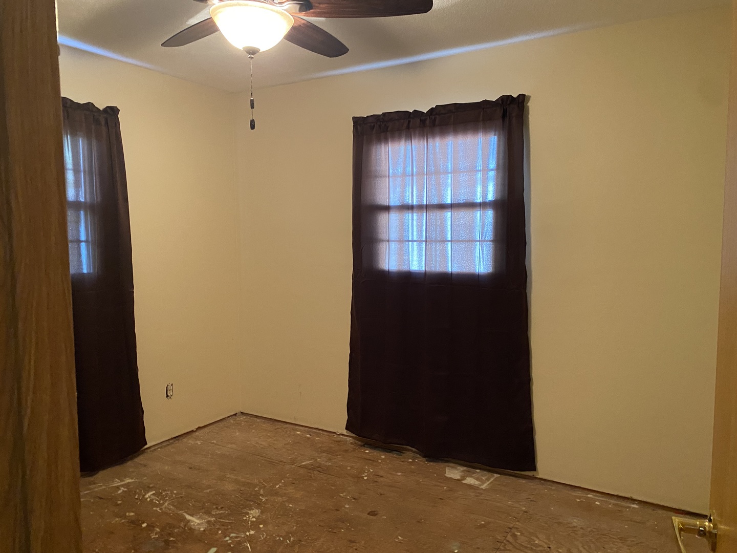 218 W 10th Street