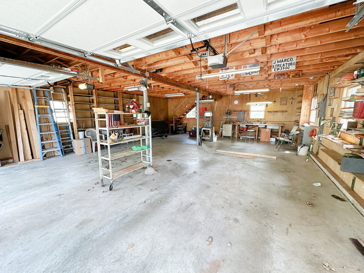 919 S Vermillion Street