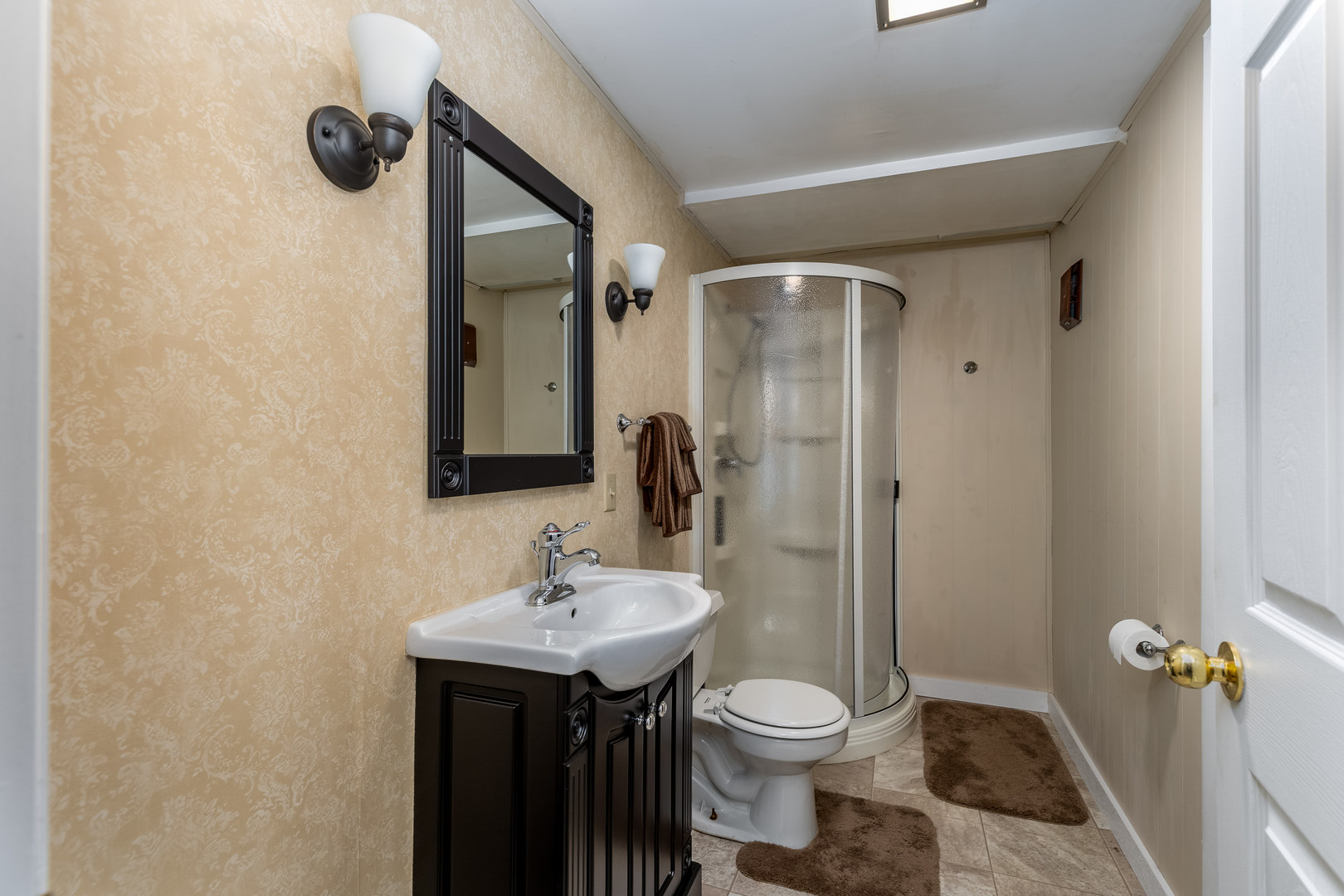 1407 Sharon Road