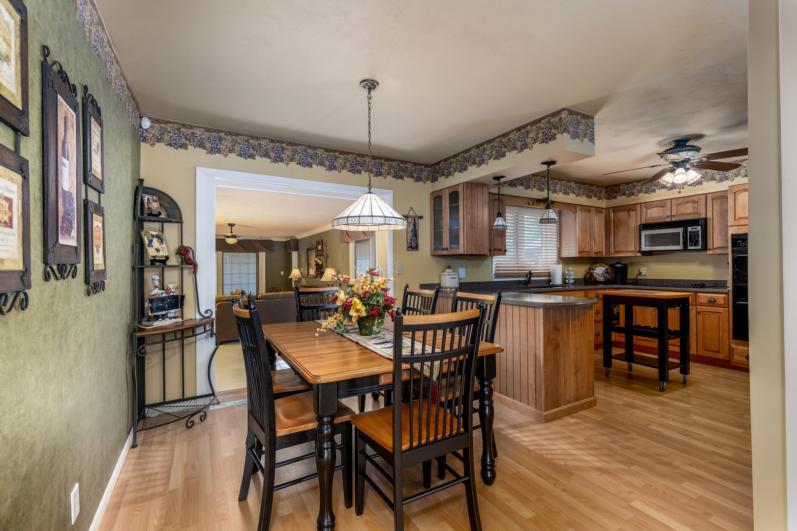 1407 Sharon Road