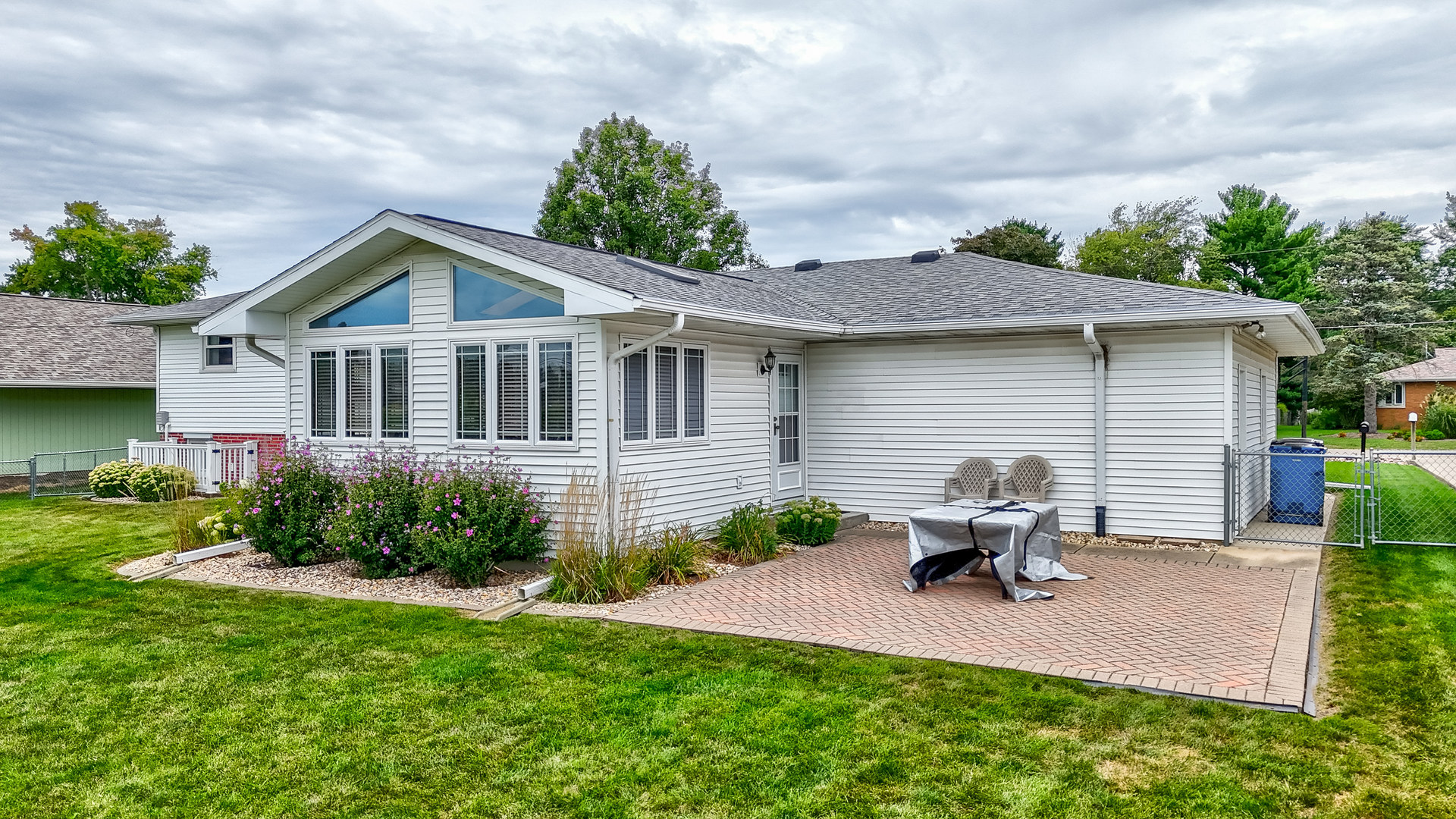 1517 Sharon Road