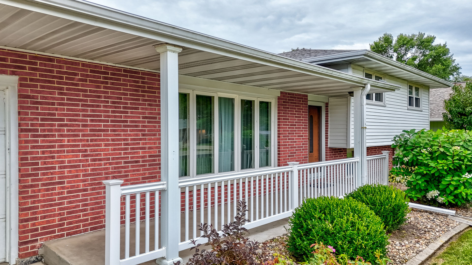 1517 Sharon Road