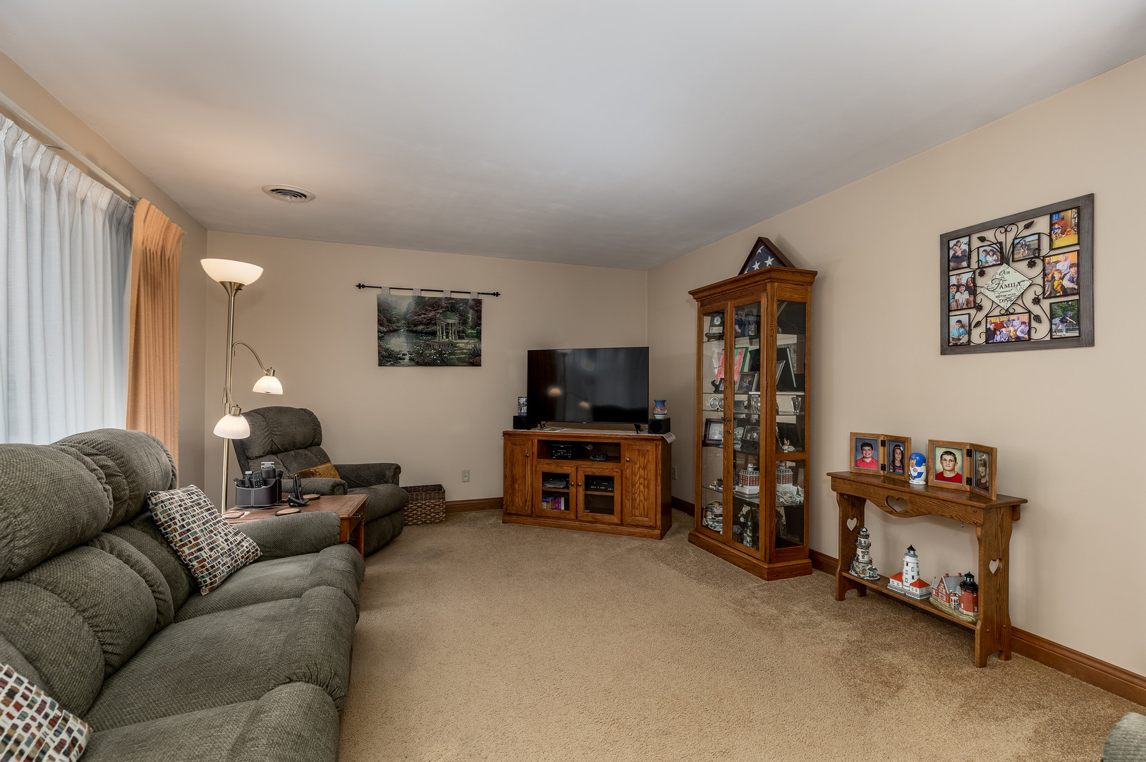 1517 Sharon Road
