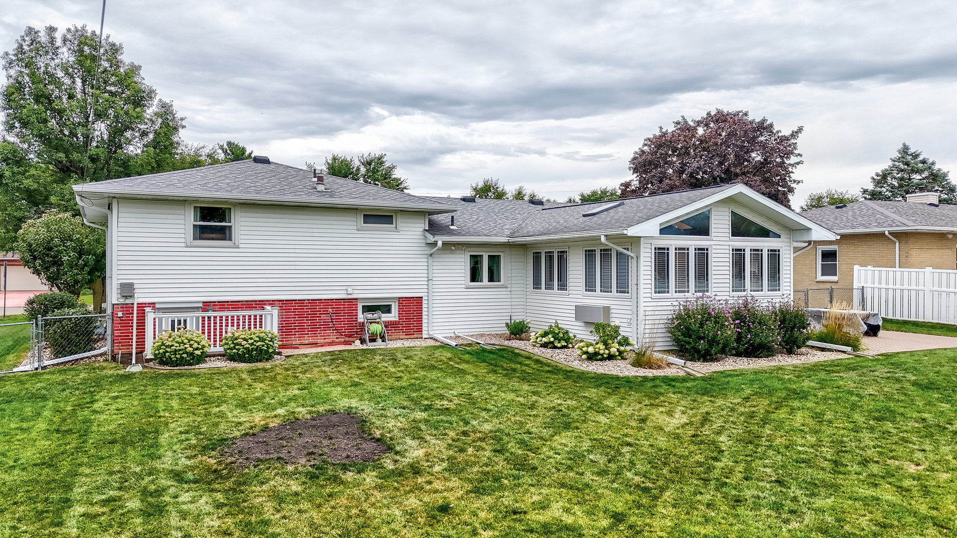 1517 Sharon Road