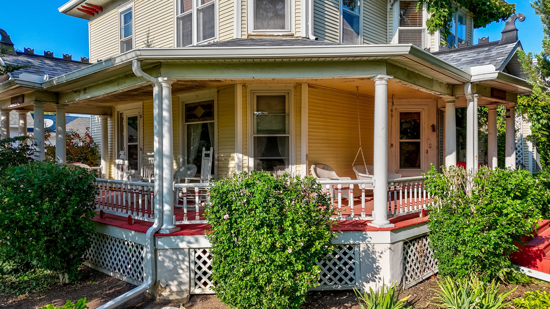 303 N Walnut Street