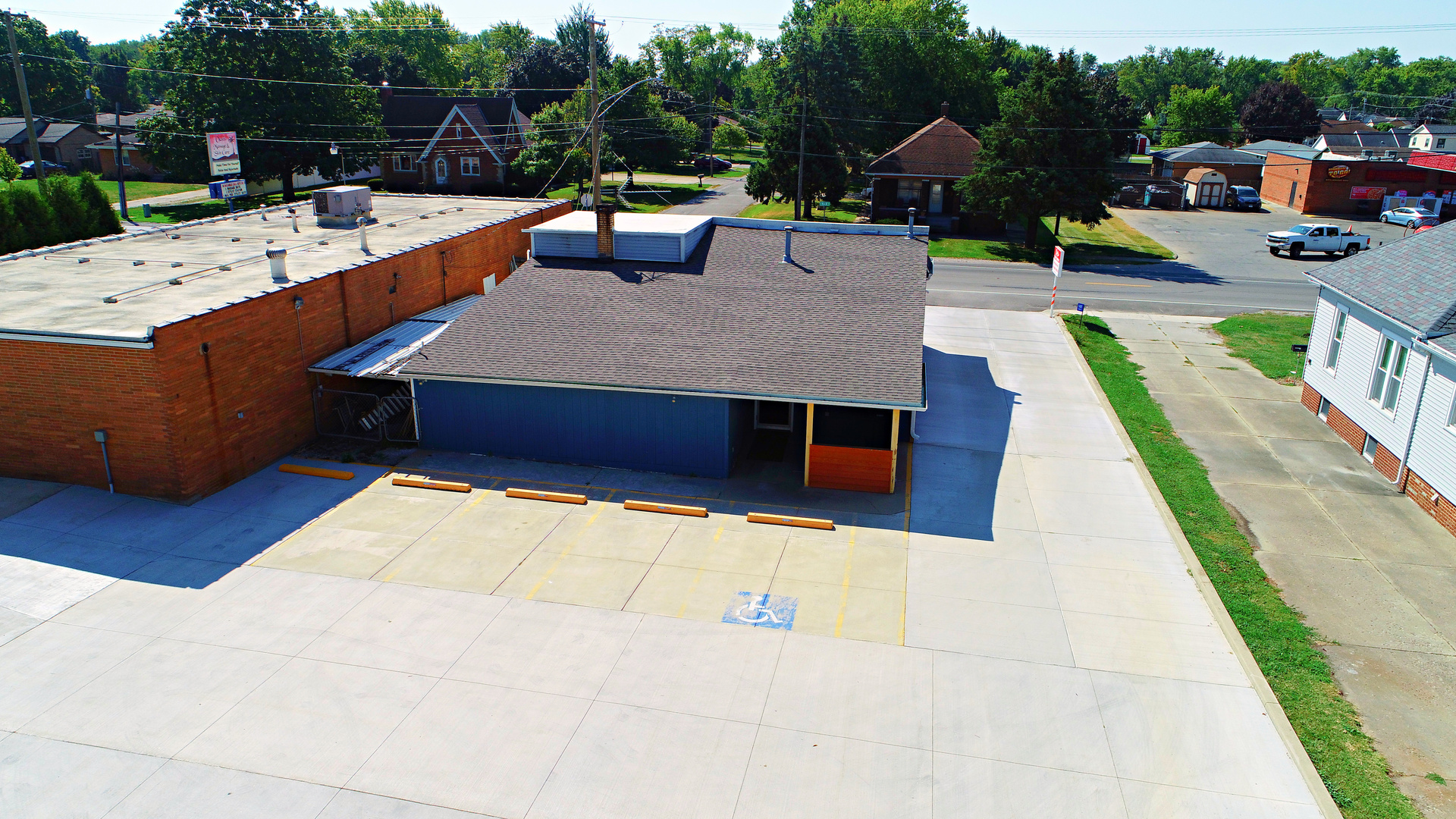 1410 E Main Street