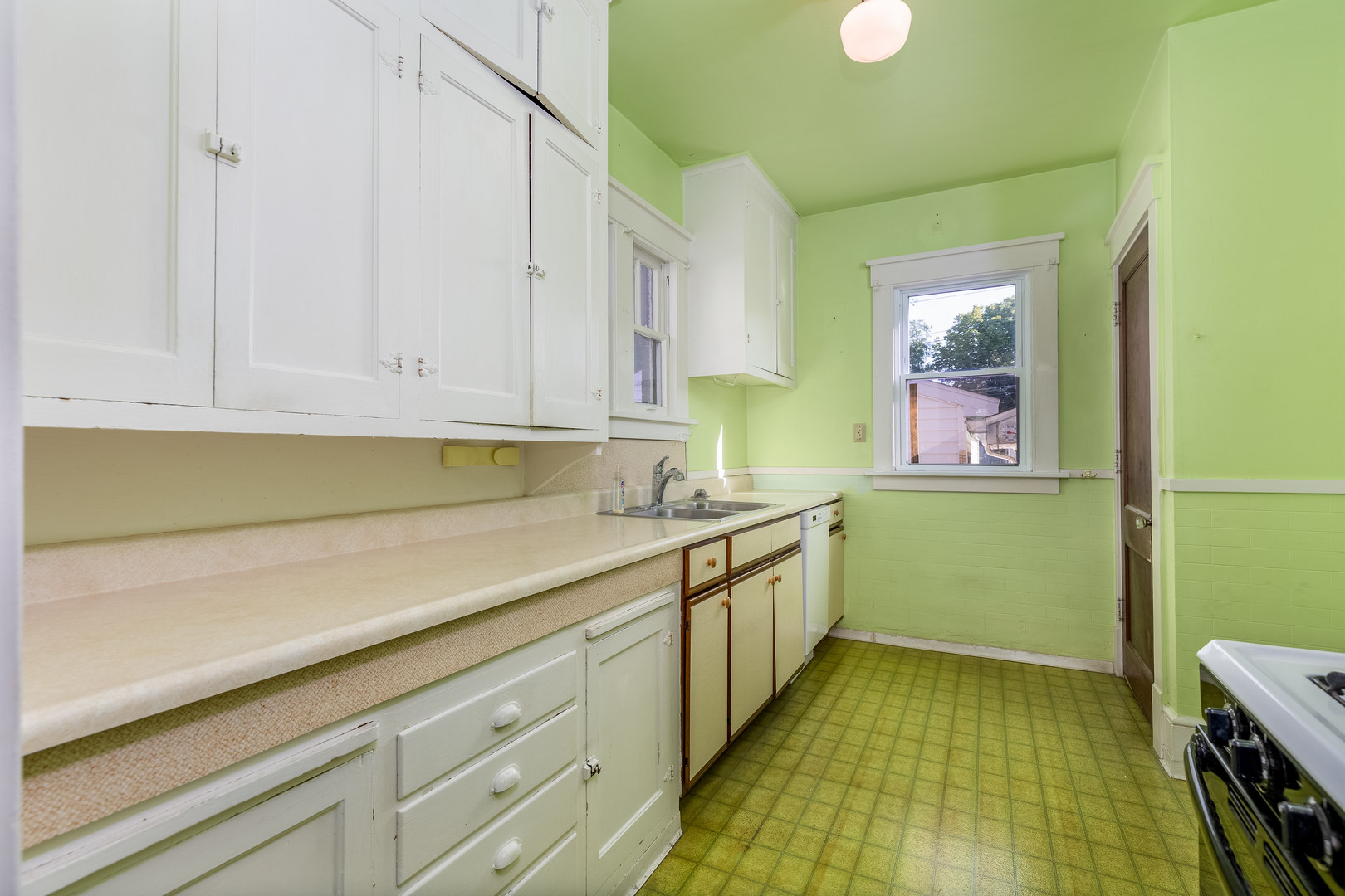215 W Washington Street