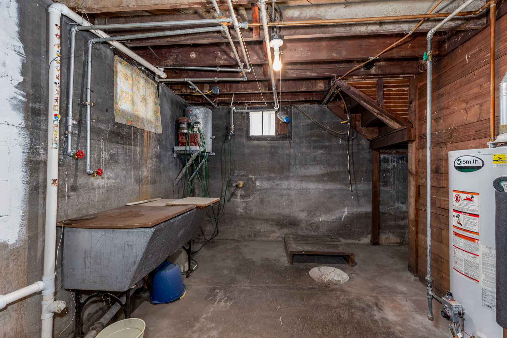 215 W Washington Street