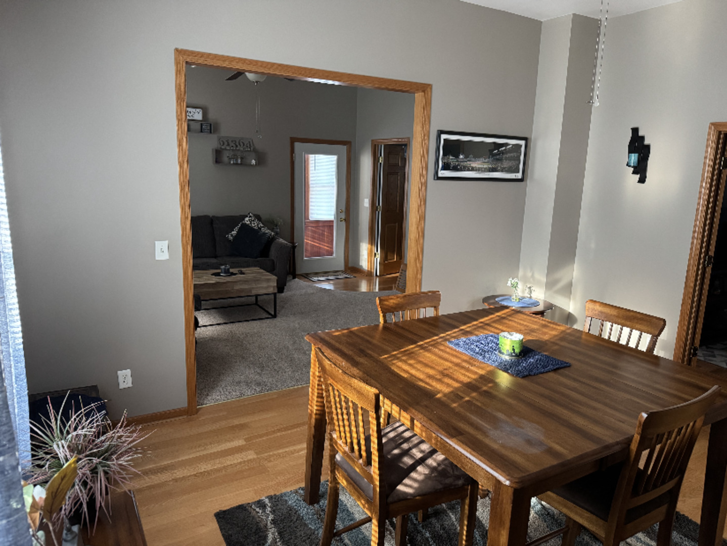 1119 E Main Street