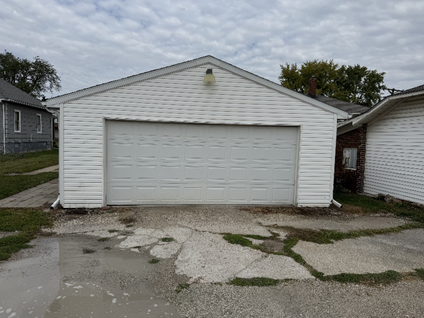 1119 E Main Street