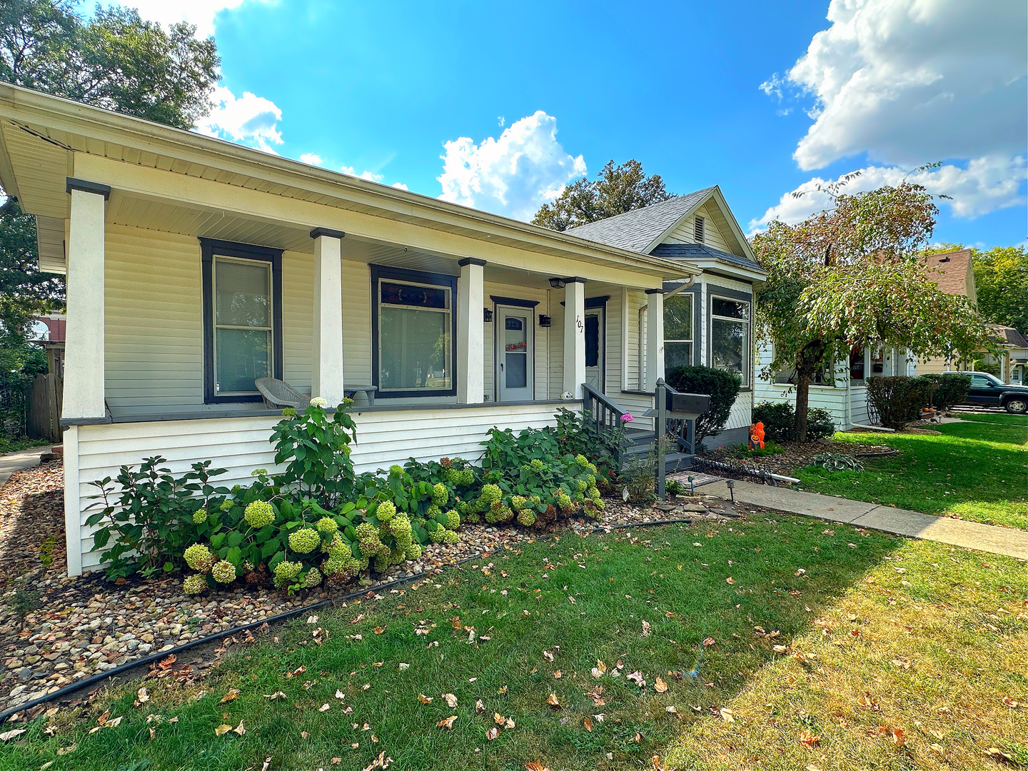 107 W Larue Street