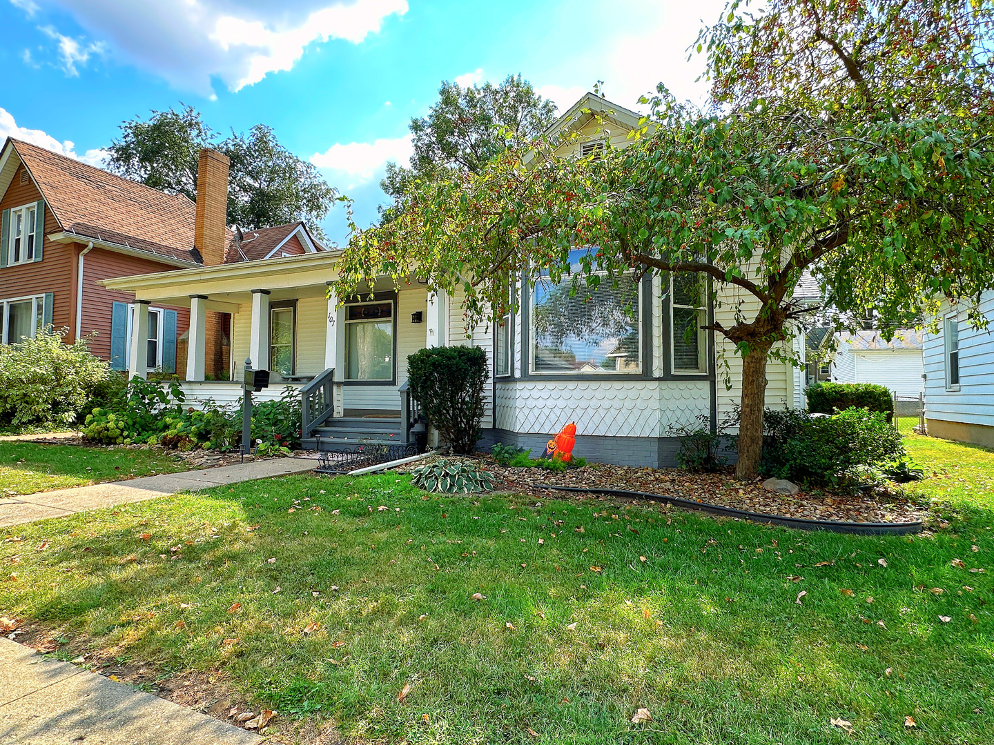 107 W Larue Street