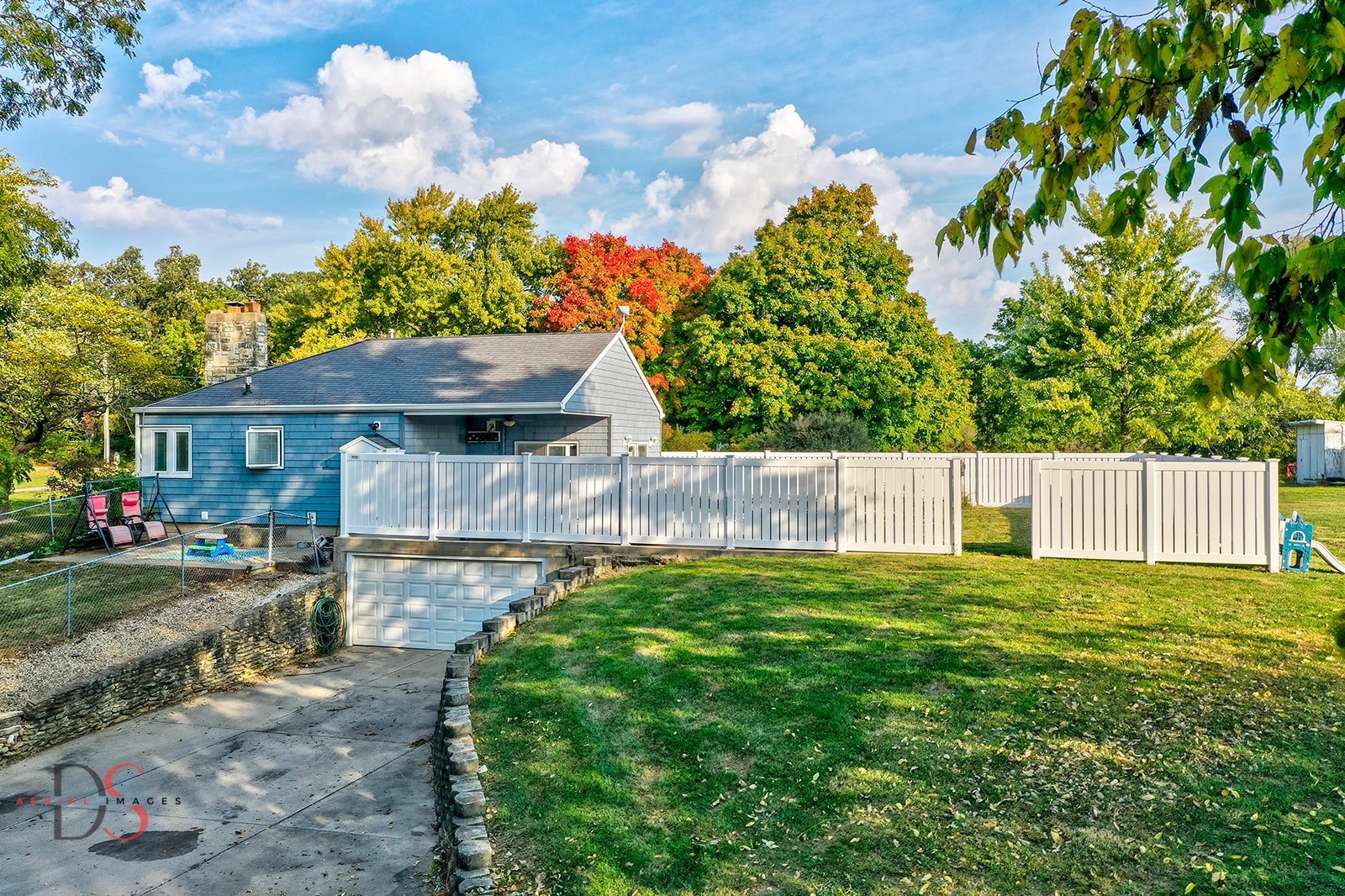 1508 E 18th Road