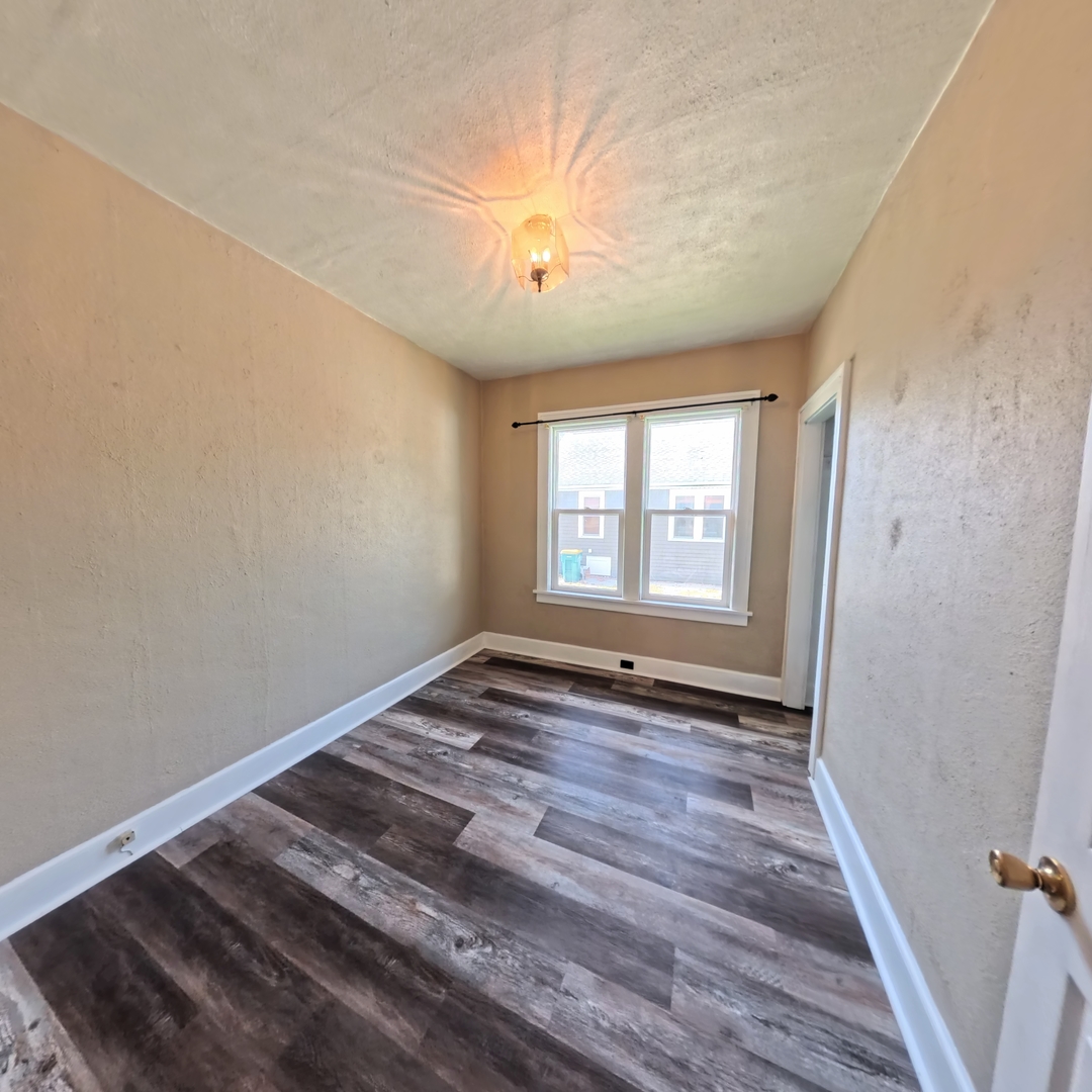 118 W 3rd Street