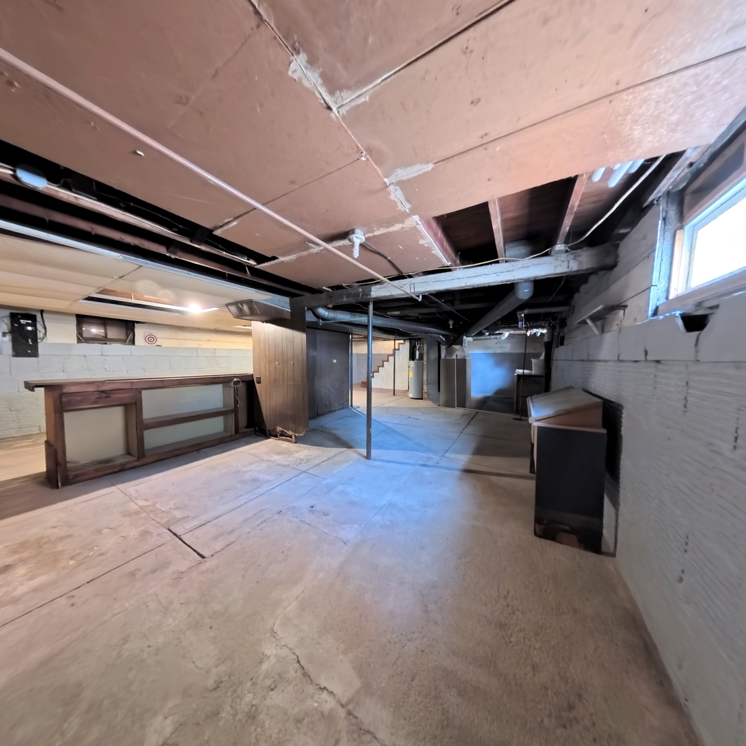 118 W 3rd Street