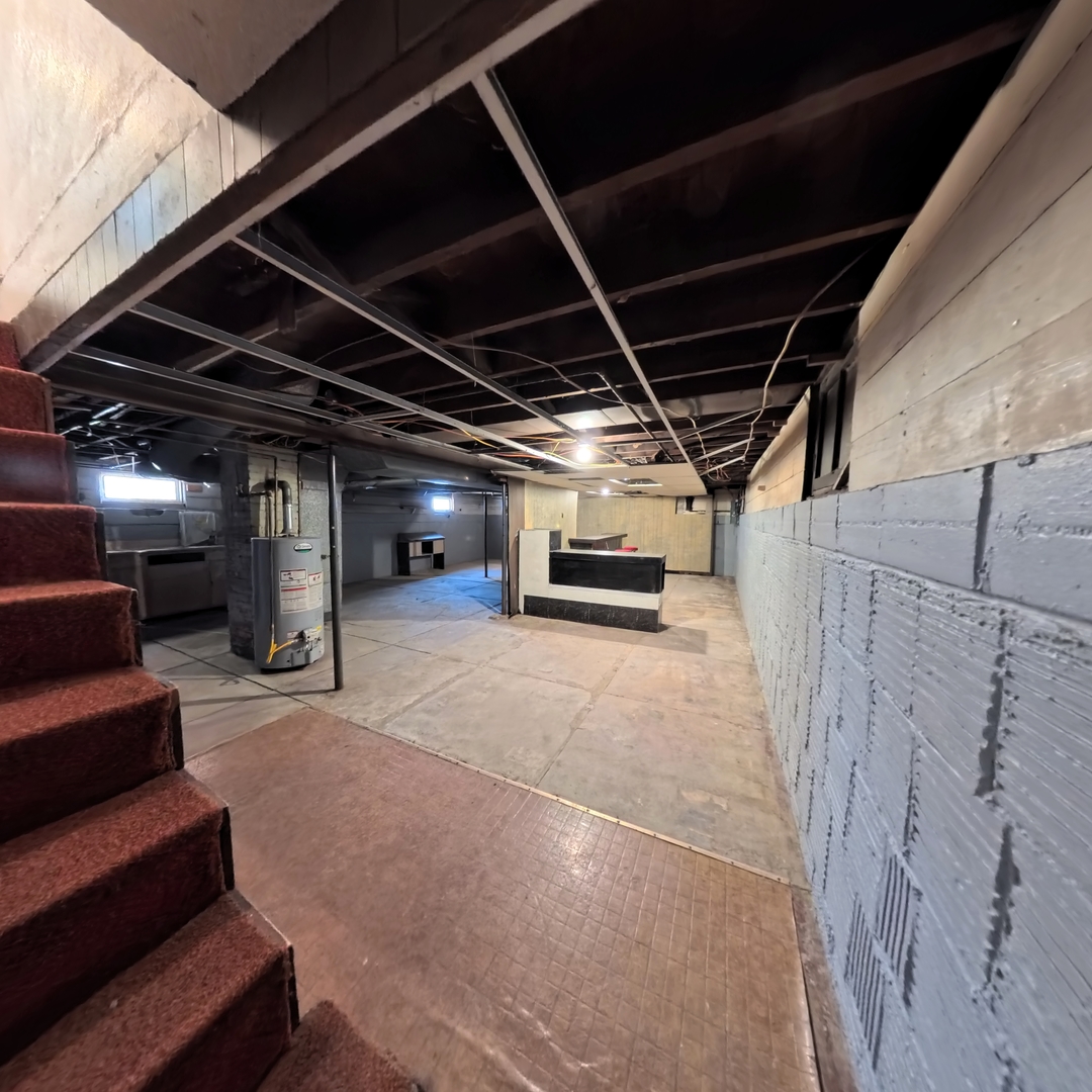 118 W 3rd Street