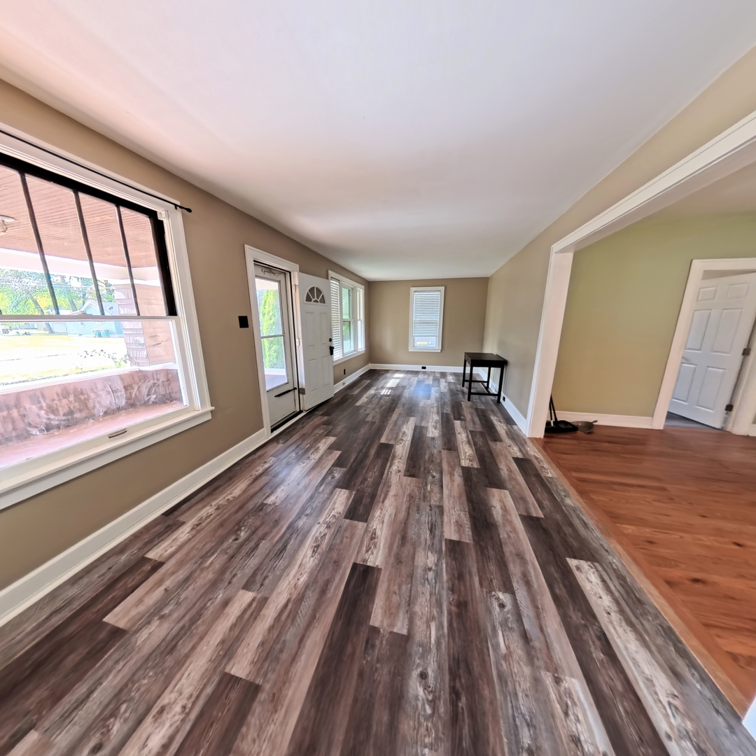 118 W 3rd Street
