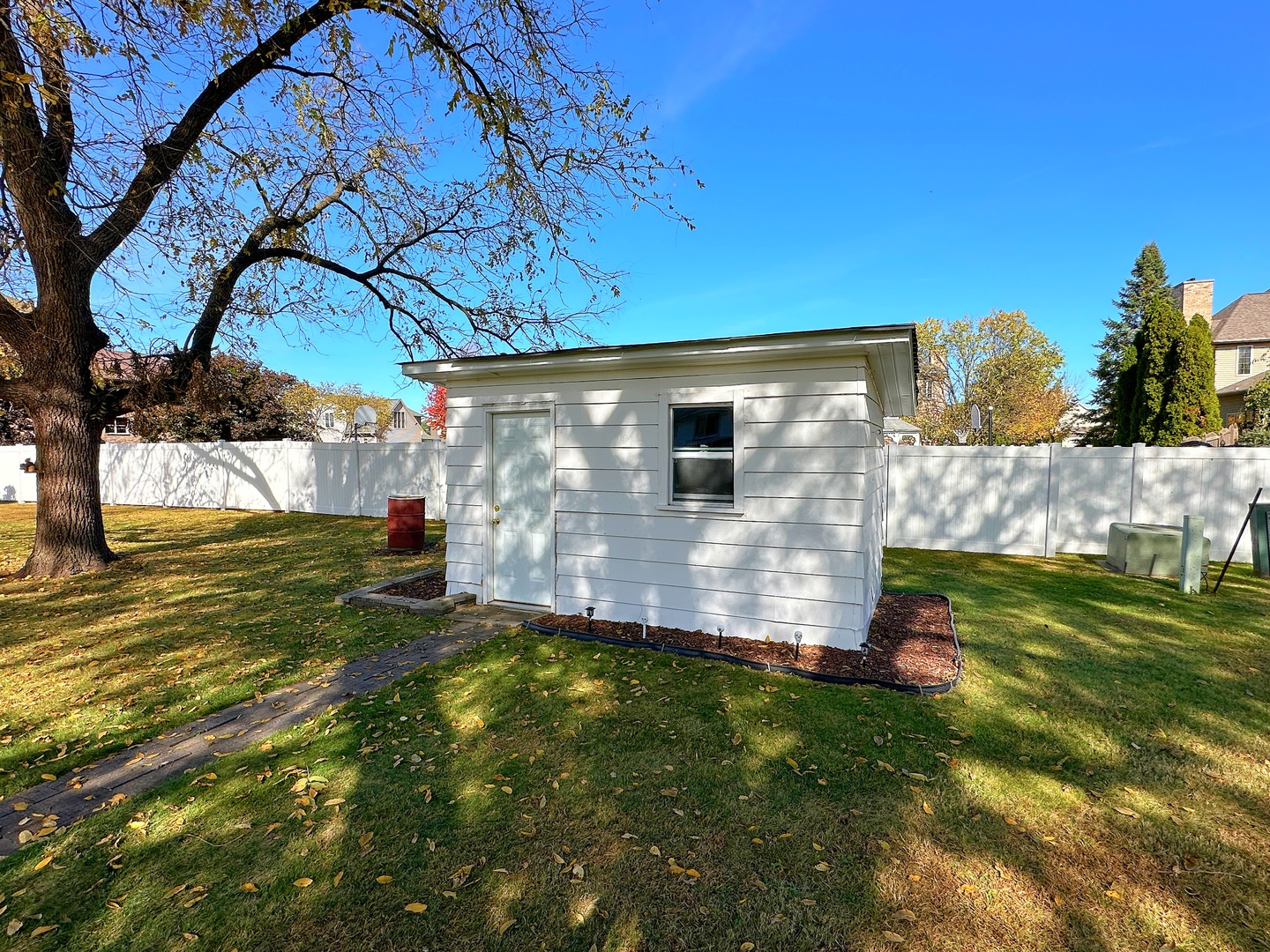 1600 E 1st Street
